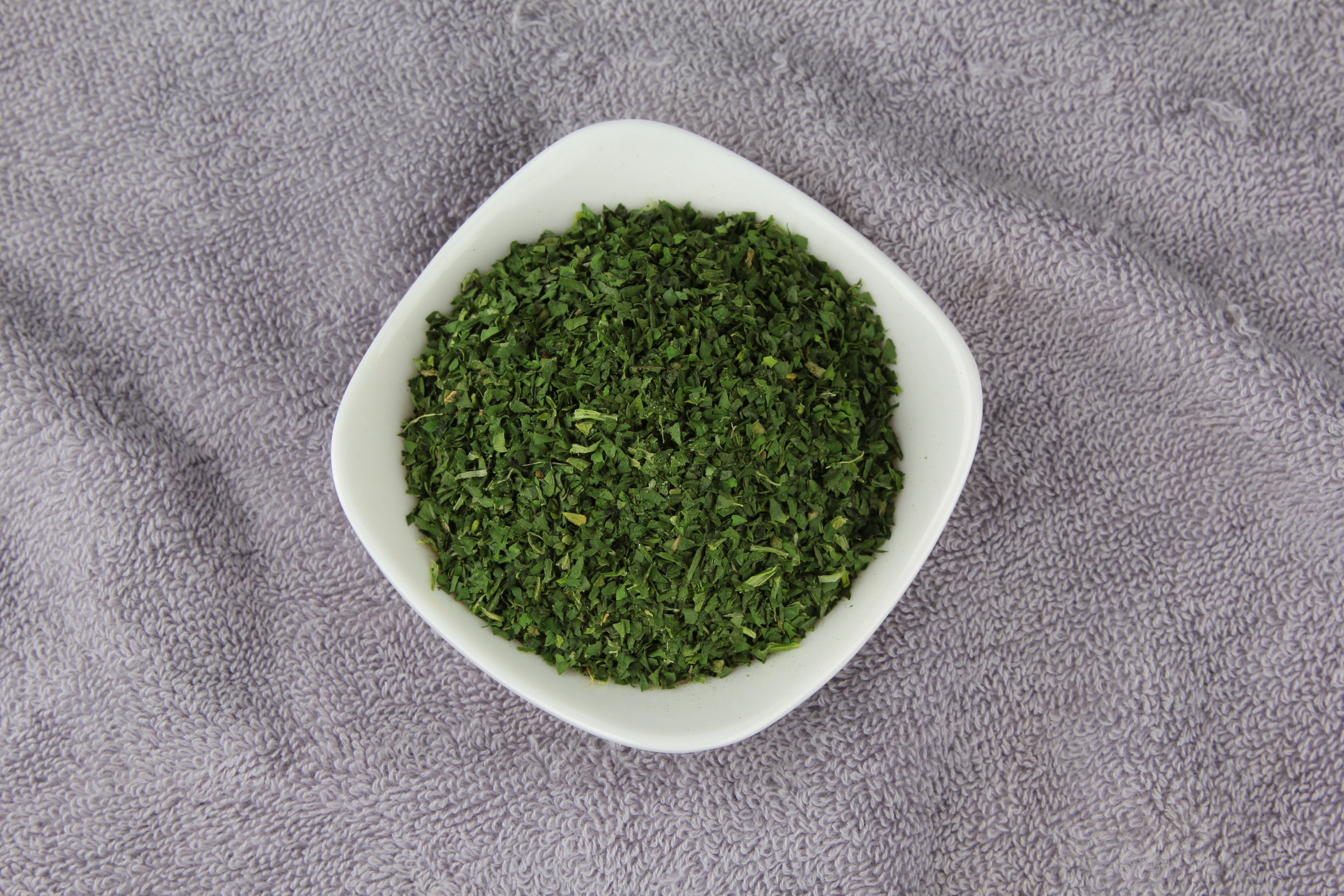 脱水菠菜粒2x2